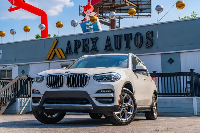 2021 BMW X3 sDrive30i's photo