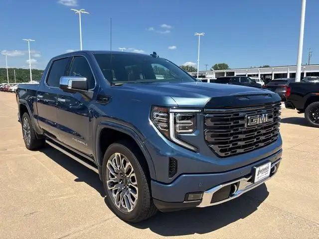 2026 GMC Sierra 4WD Crew Cab Short Box Denali Ultimate's photo