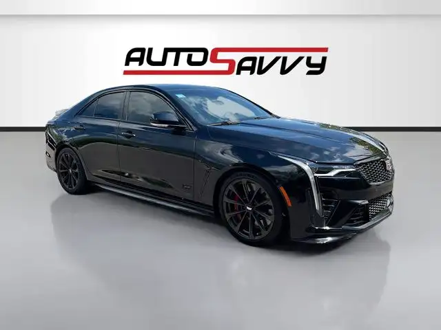 2022 Cadillac CT4 V-Series Blackwing's photo