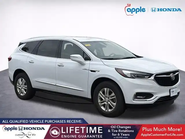 2019 Buick Enclave Essence's photo