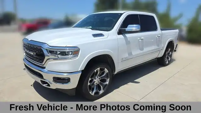 2022 RAM 1500 Limited 4x4 Crew Cab 5'7's photo