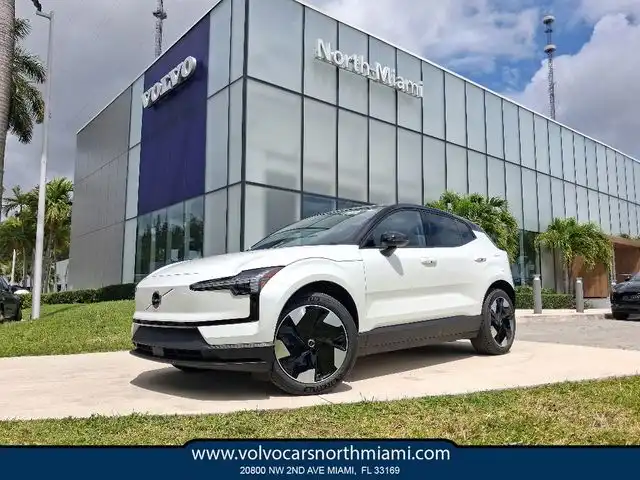2026 Volvo EX30 Twin Motor Performance Plus's photo