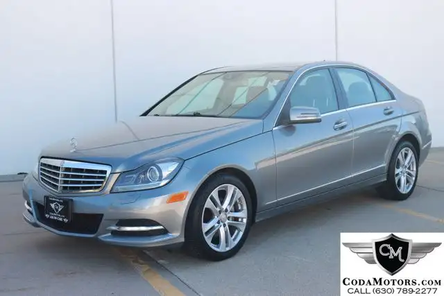 2012 Mercedes-Benz C-Class's photo