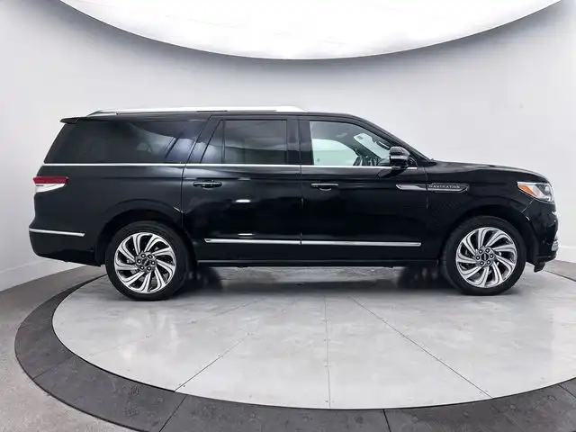 2022 Lincoln Navigator Reserve L 4WD's photo