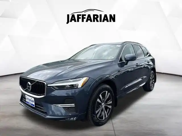 2023 Volvo XC60 B5 Core AWD's photo