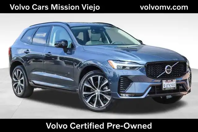 2023 Volvo XC60 B5 Plus Dark Theme FWD's photo