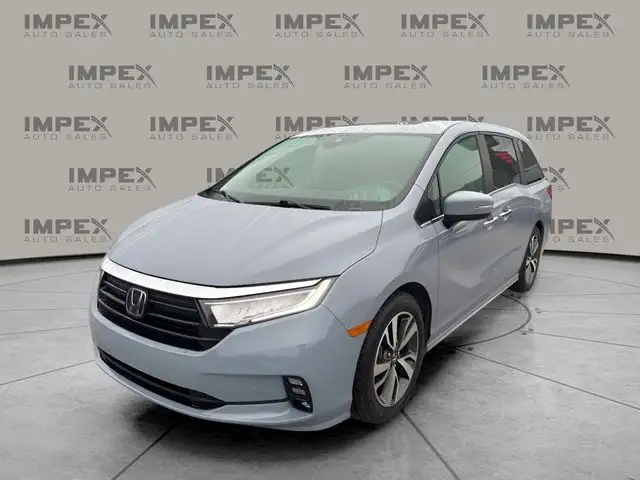 2023 Honda Odyssey Touring's photo
