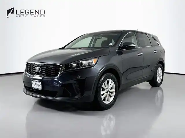 2019 Kia Sorento LX AT's photo
