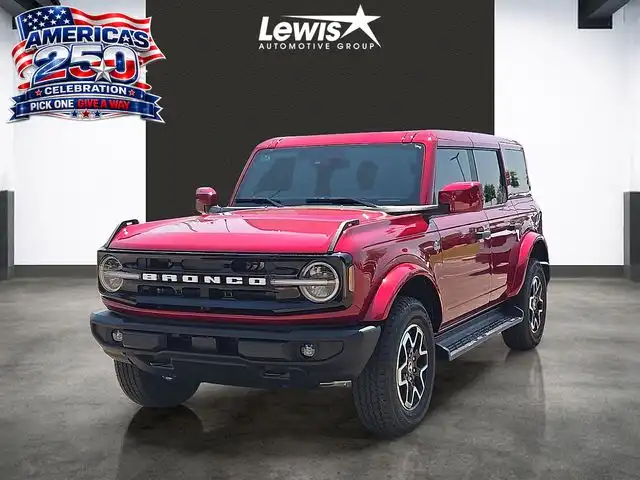 2026 Ford Bronco Outer Banks 4x4's photo