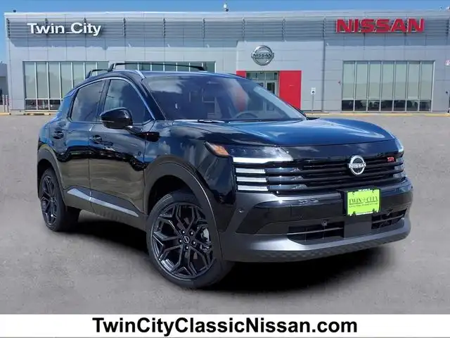 2026 Nissan Kicks 2.0 SR's photo