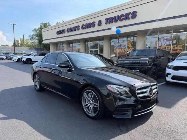 2018 Mercedes-Benz E-Class E300 4MATIC's photo