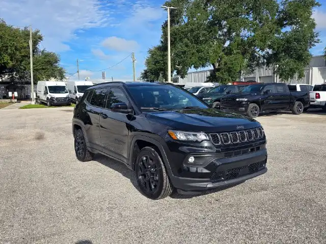 2026 Jeep Compass Latitude Altitude 4WD's photo