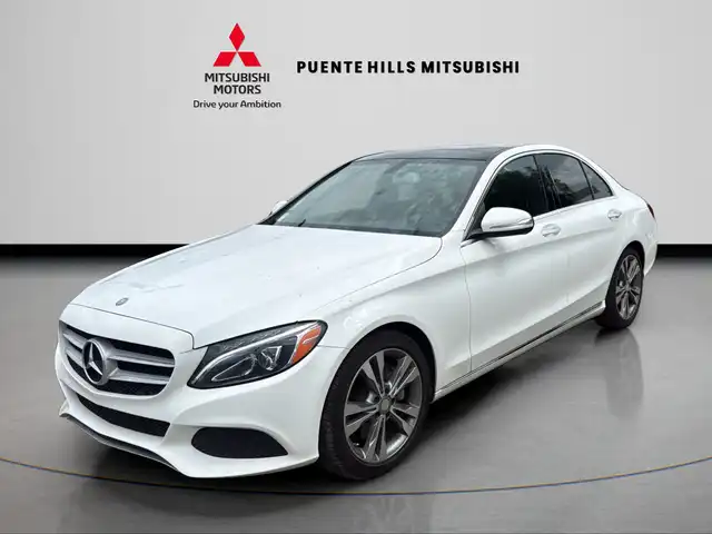 2015 Mercedes-Benz C-Class C300's photo