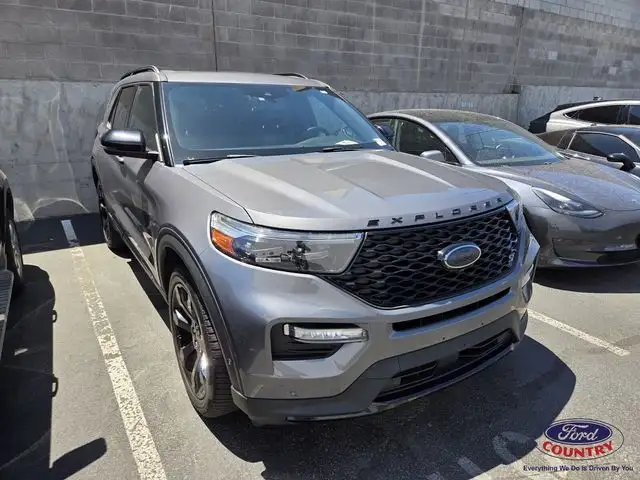2021 Ford Explorer ST 4WD's photo