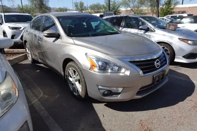 2015 Nissan Altima 2.5 SL's photo