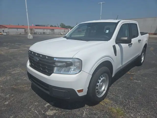 2022 Ford Maverick XL FWD's photo