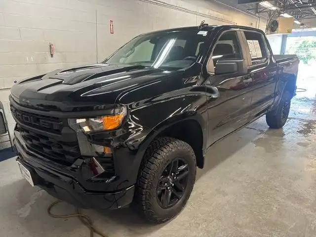 2025 Chevrolet Silverado 1500 Custom Trail Boss 4WD Crew Cab Short Box's photo