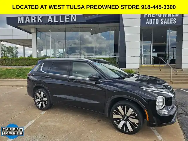 2025 Mitsubishi Outlander SEL S-AWC's photo