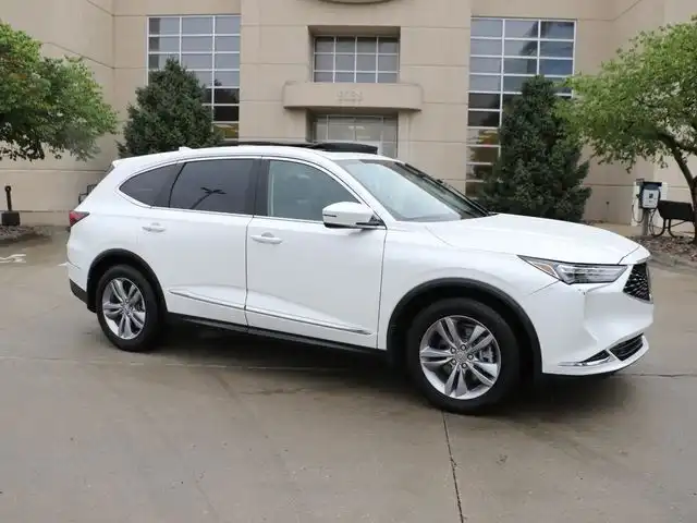 2024 Acura MDX SH-AWD's photo