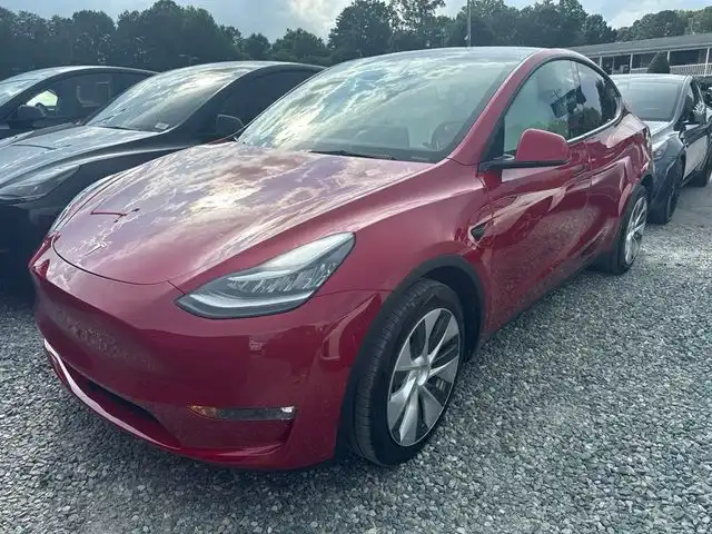 2021 Tesla Model Y Long Range Dual Motor All-Wheel Drive's photo