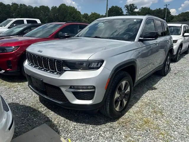 2024 Jeep Grand Cherokee 4xe 4x4's photo