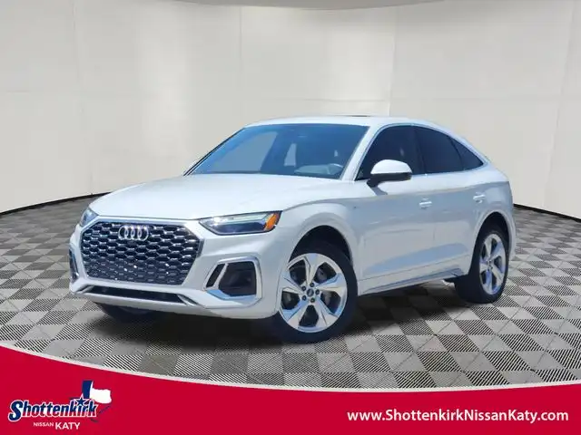 2021 Audi Q5 Sportback 45 Premium Plus's photo