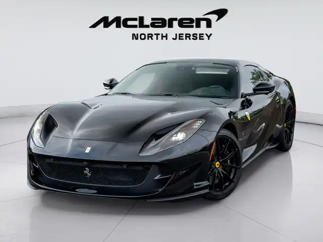 2021 Ferrari 812 Base's photo