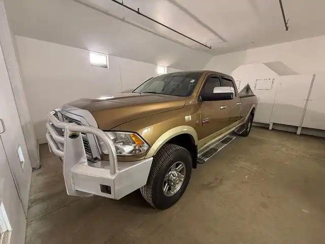 2012 RAM 3500 Laramie 4X4 Crew Cab LWB DRW's photo