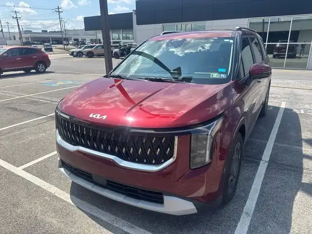 2025 Kia Sedona EX HEV's photo