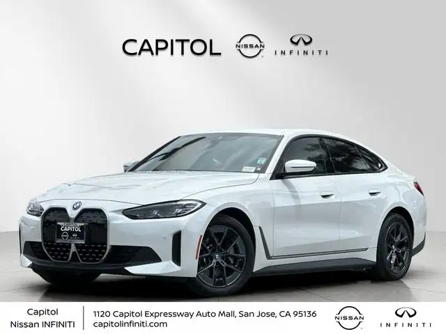 2023 BMW i4 eDrive35's photo