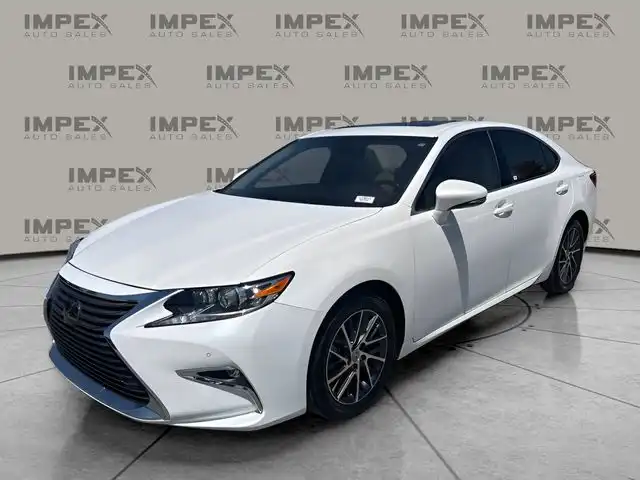 2016 Lexus ES 350 350's photo