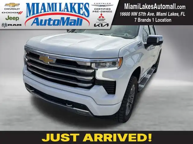 2023 Chevrolet Silverado 1500 High Country Crew Cab Short Box's photo
