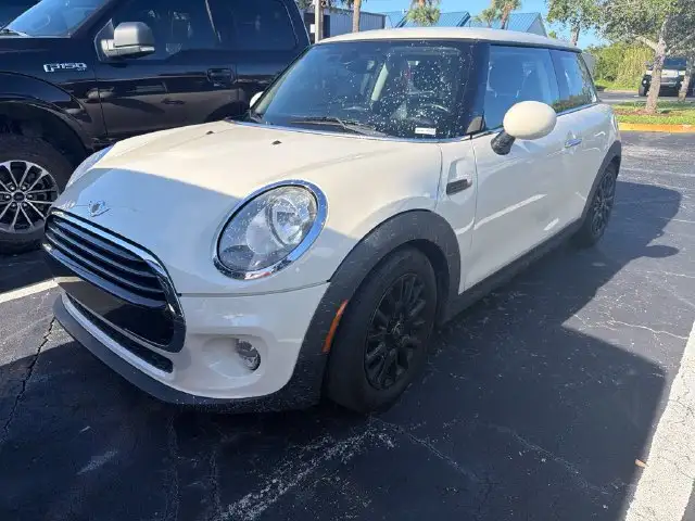 2018 MINI Cooper Oxford Edition's photo