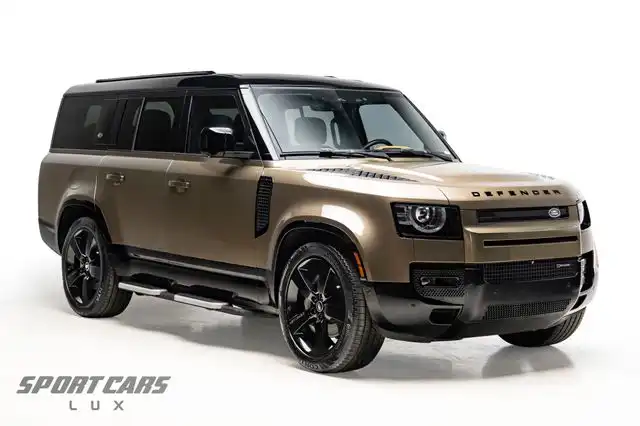 2023 Land Rover Defender X-Dynamic SE's photo