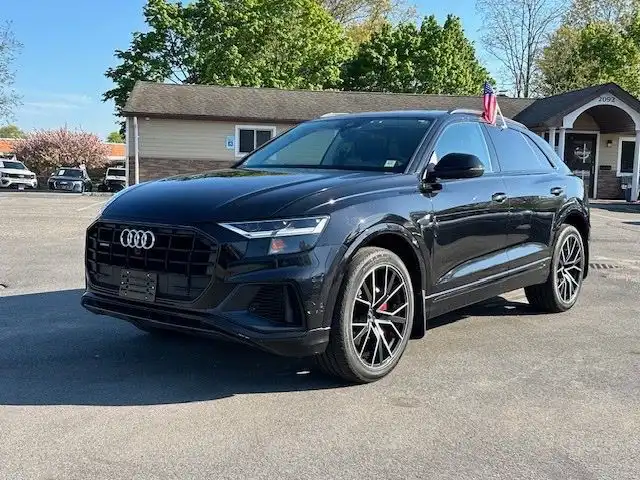 2021 Audi Q8 55 Premium Plus Tiptonic quattro's photo
