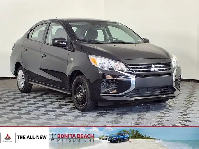 2022 Mitsubishi Mirage ES's photo