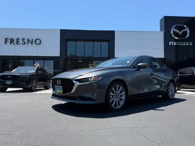 2026 Mazda CX-3 Preferred Auto SKYACTIV 4-Door's photo
