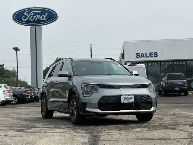 2023 Kia Niro Wind EV's photo