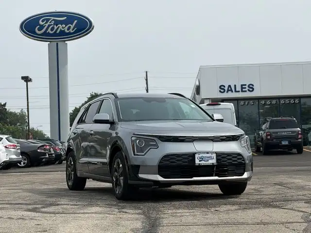 2023 Kia Niro Wind EV's photo