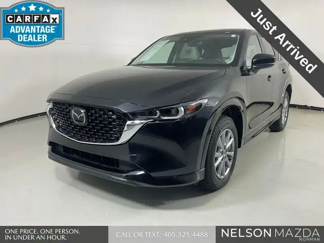 2025 Mazda CX-5 S Preferred package Auto AWD's photo