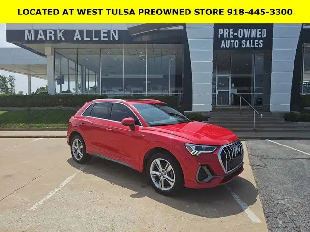 2020 Audi Q3 45 TFSI S Line Prestige quattro's photo