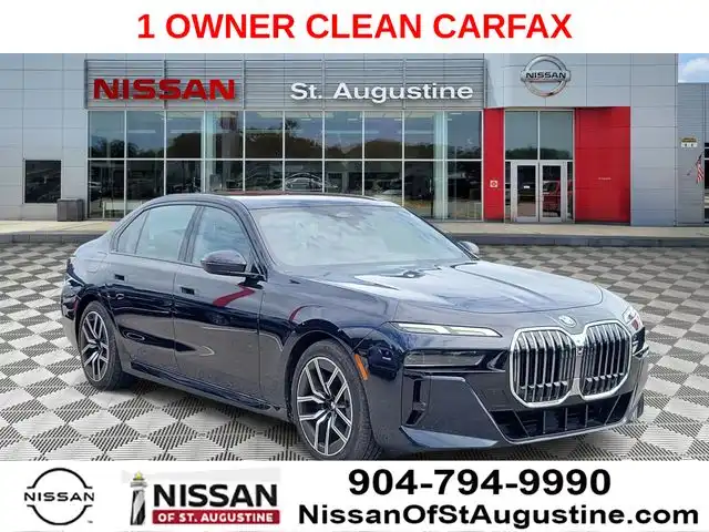 2025 BMW 7 Series 740i Sedan's photo