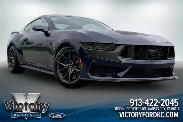 2026 Ford Mustang Dark Horse's photo