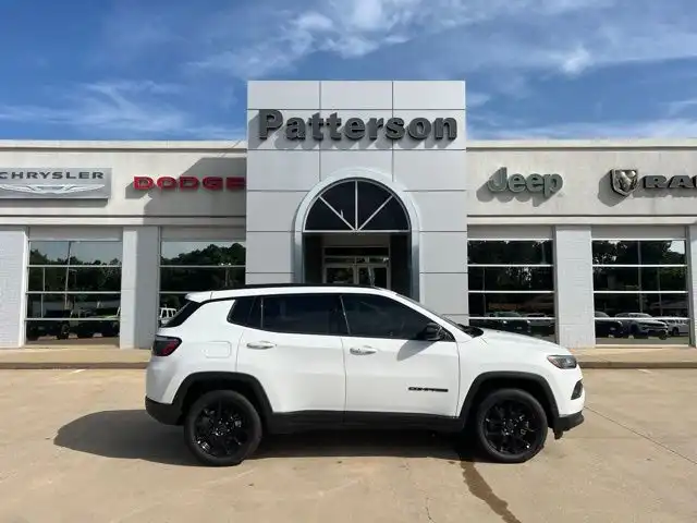 2026 Jeep Compass Altitude 4X4's photo