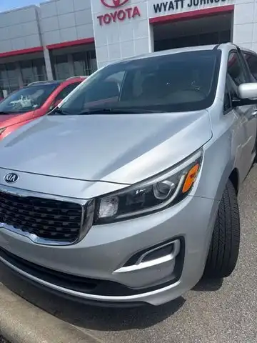 2019 Kia Sedona EX's photo