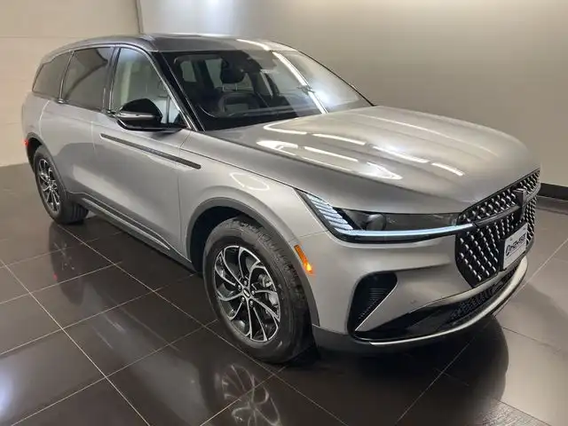 2026 Lincoln Nautilus Premiere AWD's photo
