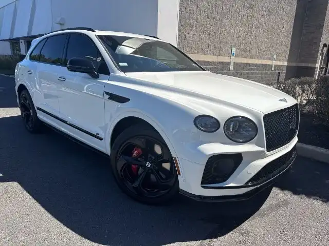2023 Bentley Bentayga V8 S's photo