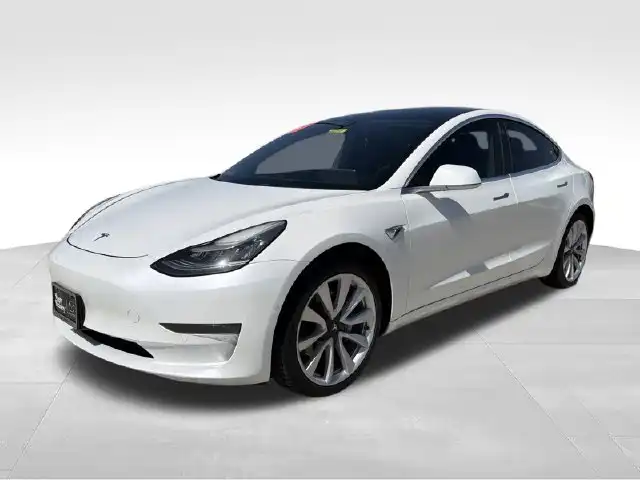 2019 Tesla Model 3 RWD Mid Range's photo