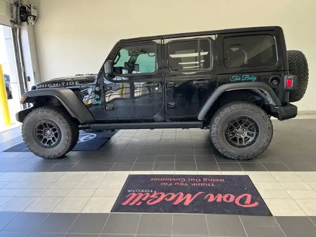 2023 Jeep Wrangler High Tide's photo