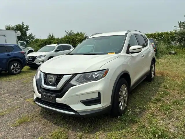 2017 Nissan Rogue S AWD's photo